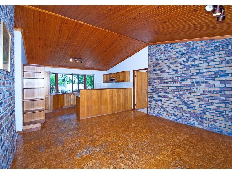 80 Leichhardt Crescent, Barellan Point QLD 4306