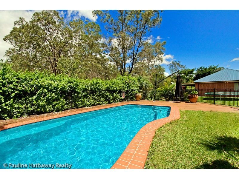 30 Craigerne Court, Chuwar QLD 4306