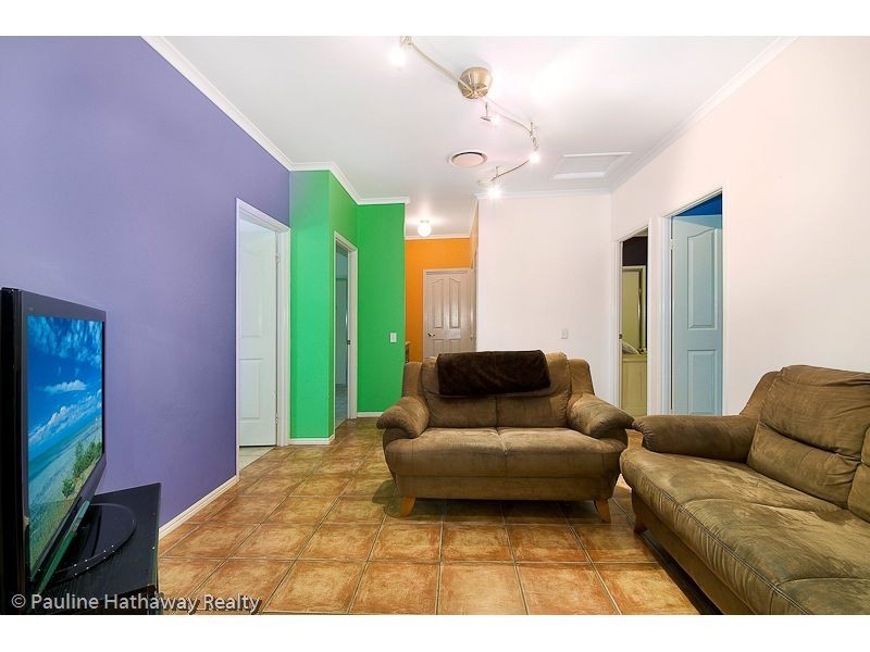 30 Craigerne Court, Chuwar QLD 4306