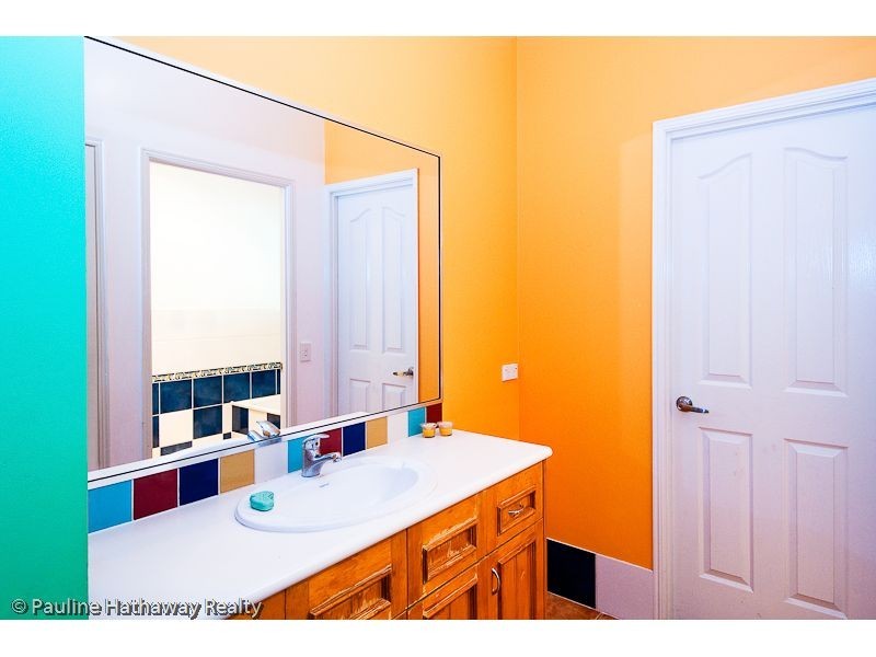 30 Craigerne Court, Chuwar QLD 4306