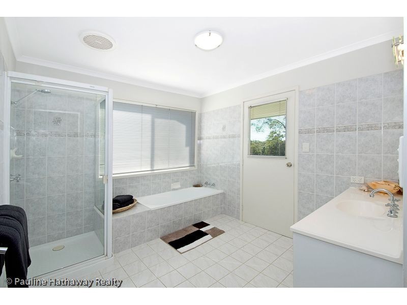 152 Lansdowne Way, Chuwar QLD 4306