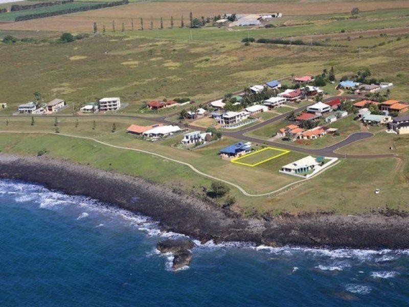 14 Sea Esplanade, Elliott Heads QLD 4670