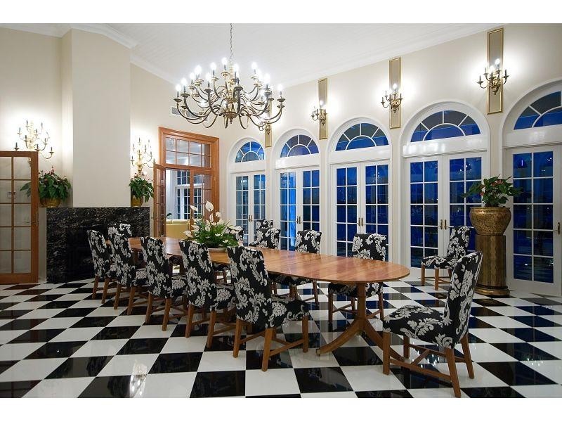 5 McMillan Court, Southport QLD 4215