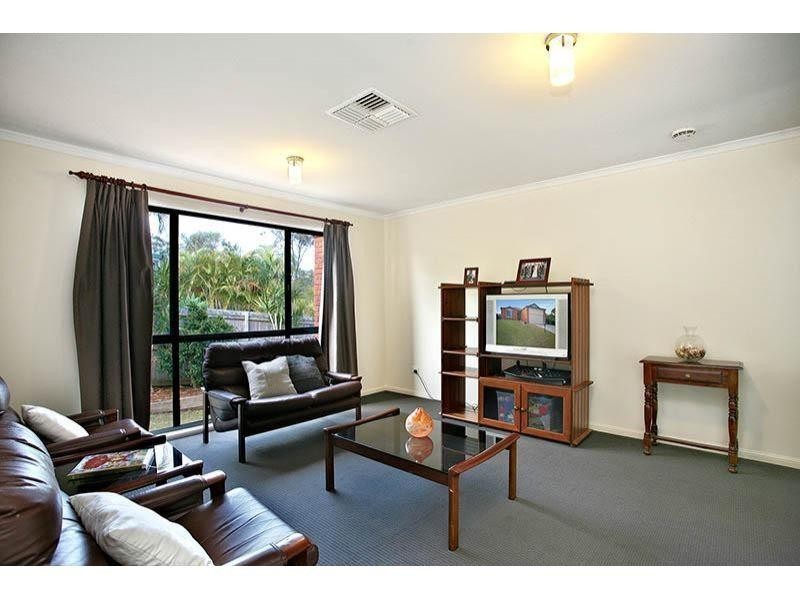 7 Aspen Street, Carindale QLD 4152