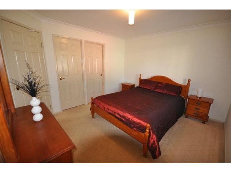 5 Tetragona Drive, Arana Hills QLD 4054