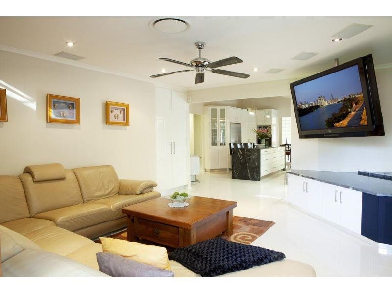 67 Lyndon Road, Capalaba QLD 4157