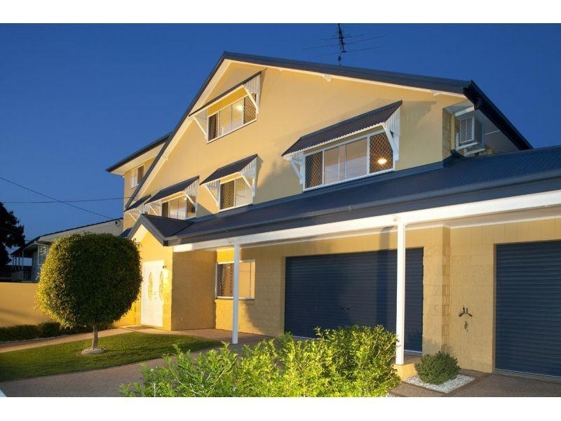 5 Price Avenue, Birkdale QLD 4159