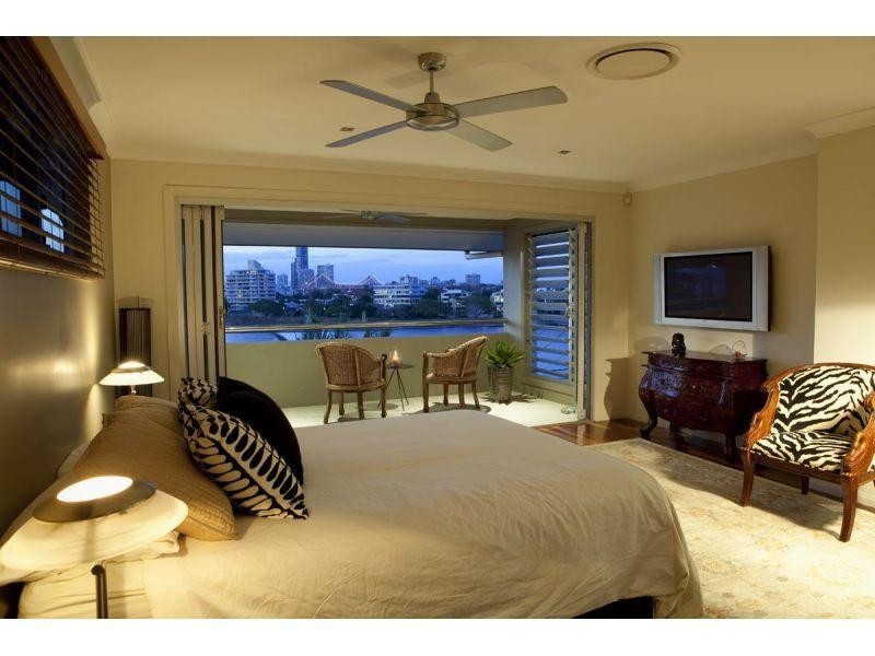 38 Laidlaw Parade, East Brisbane QLD 4169