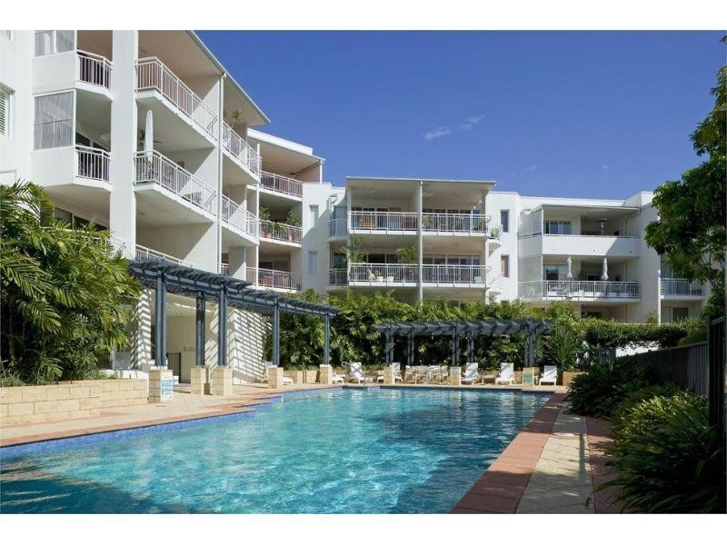 4/6 Merthyr Road, New Farm QLD 4005