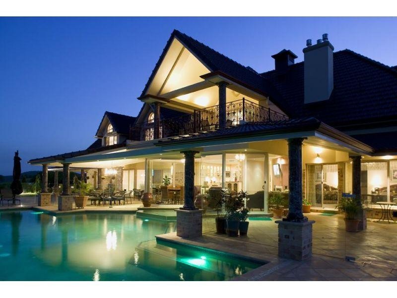 753 Clear Mountain Road, Clear Mountain QLD 4500