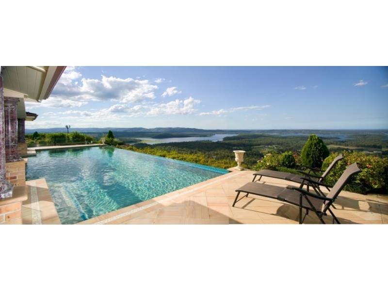 753 Clear Mountain Road, Clear Mountain QLD 4500