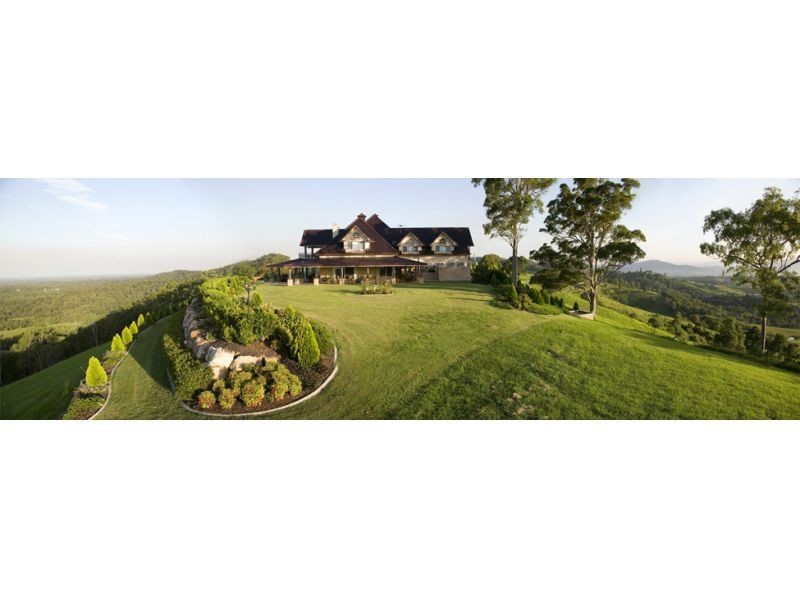 753 Clear Mountain Road, Clear Mountain QLD 4500