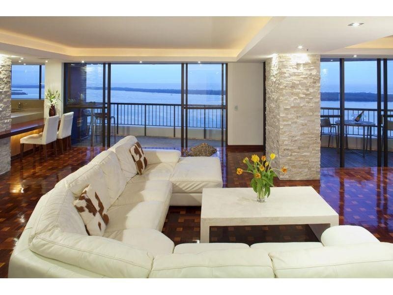 17 Bayview Street, Runaway Bay QLD 4216