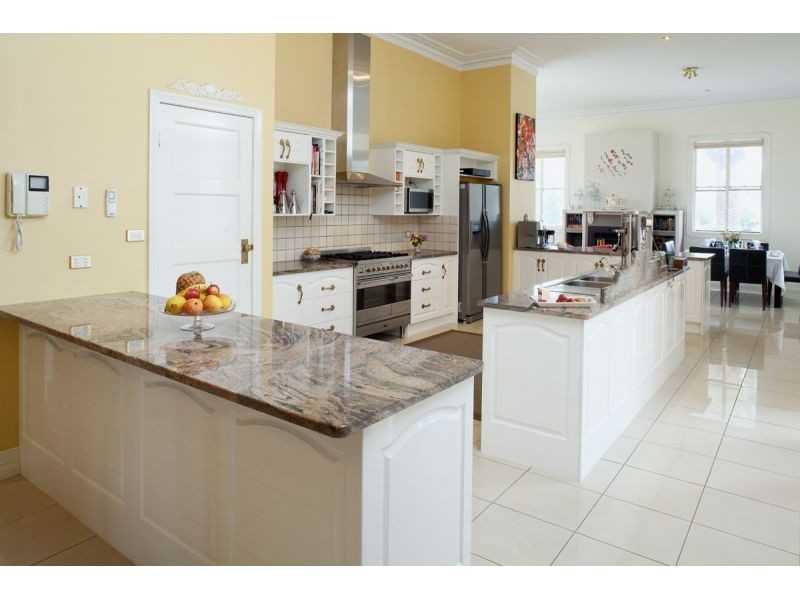 99 London Road, Belmont QLD 4153