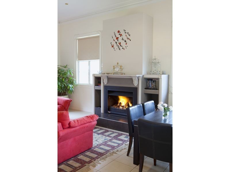 99 London Road, Belmont QLD 4153