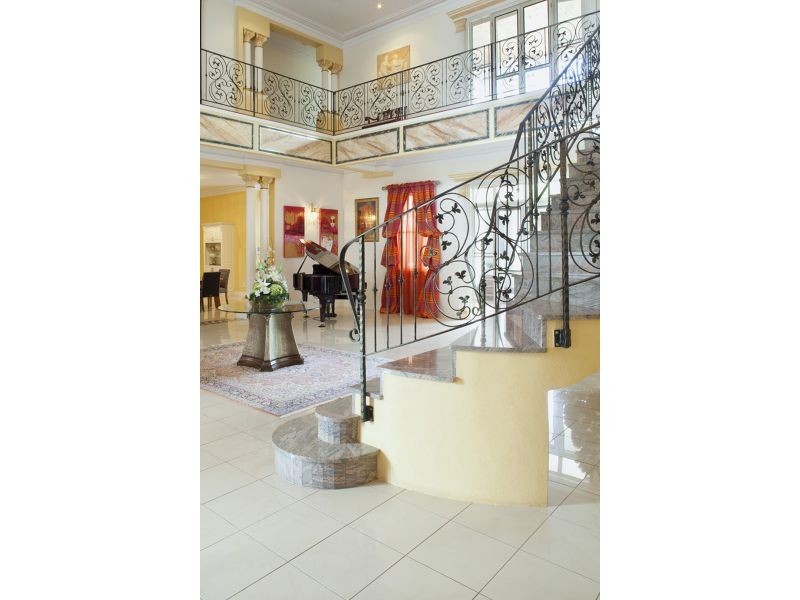 99 London Road, Belmont QLD 4153