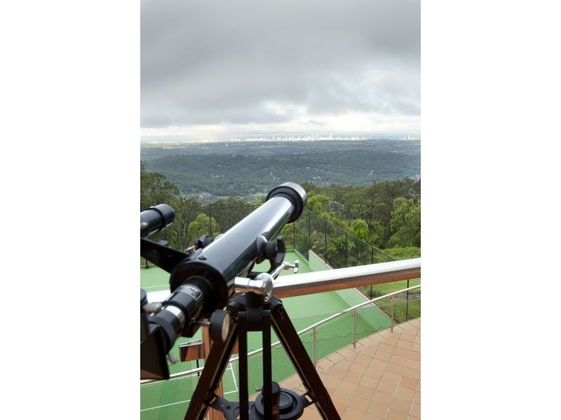 483 The Panorama, Tallai QLD 4213