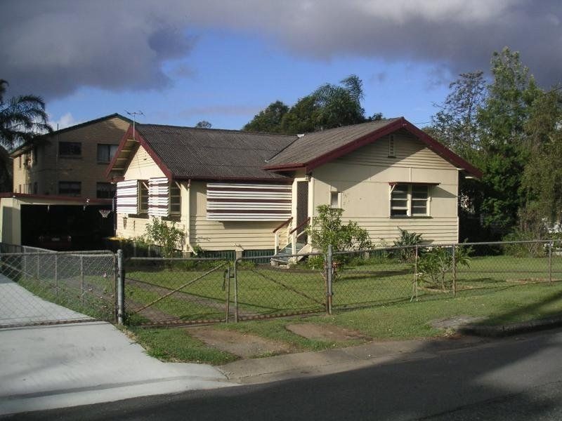 3 DULWICH  ROAD Road, Yeronga QLD 4104