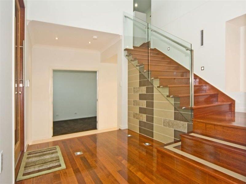 1 MARK TOWNEND LINK, Daisy Hill QLD 4127