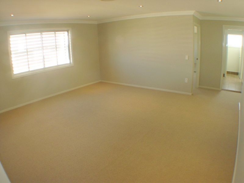 8 School Street, Hendra QLD 4011