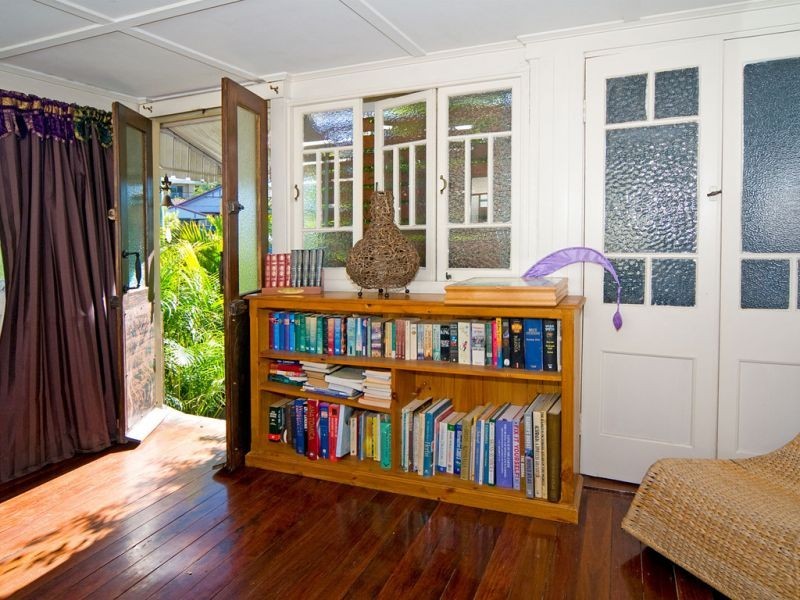 688 Logan Road, Greenslopes QLD 4120