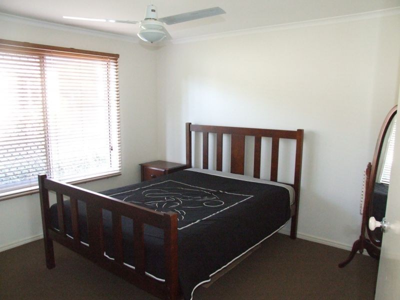 47 Palm Avenue, Holland Park West QLD 4121