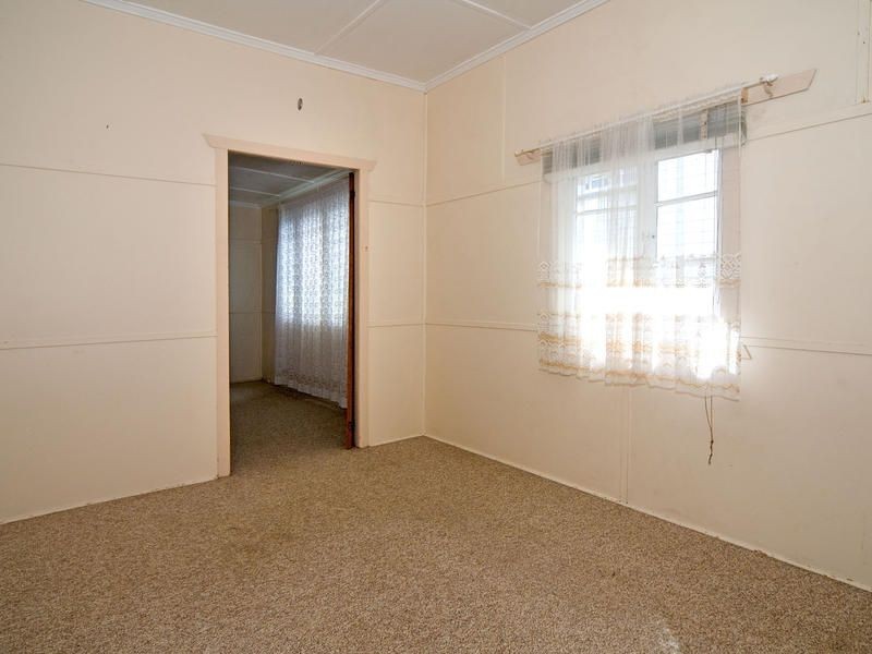 295 Nursery Road, Holland Park QLD 4121