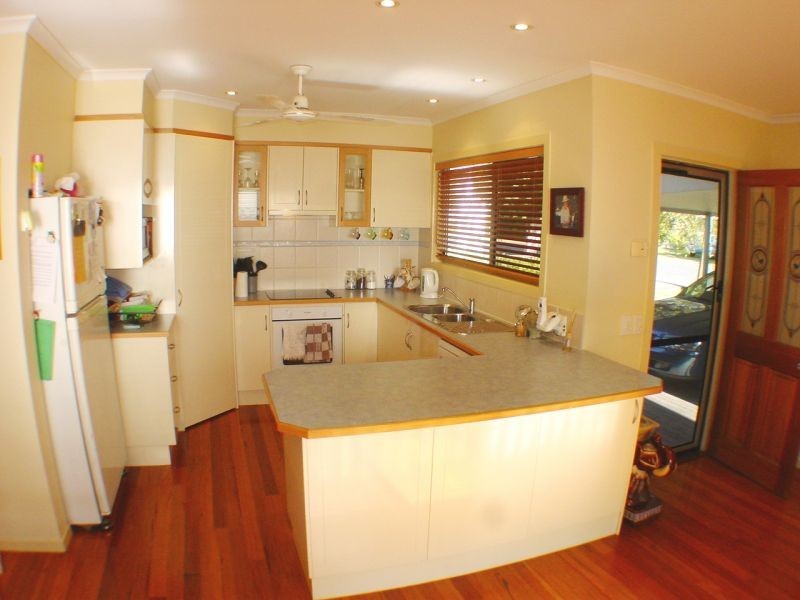 26 Donegal Street, Kuraby QLD 4112