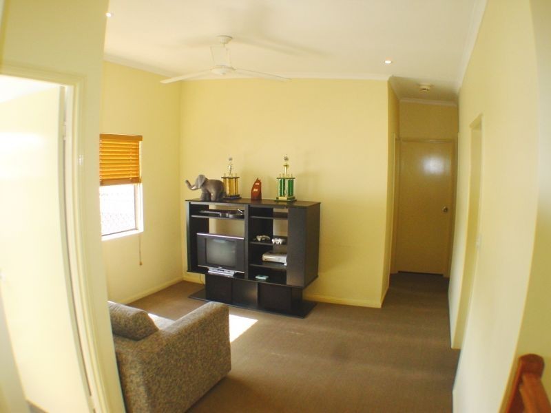 26 Donegal Street, Kuraby QLD 4112