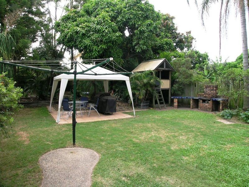 73 Earl Street, Greenslopes QLD 4120