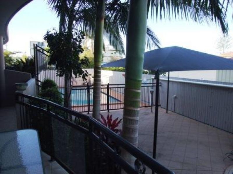 3, 188 Mein Street, Scarborough QLD 4020
