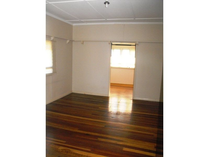 88 Birdwood Road, Holland Park West QLD 4121