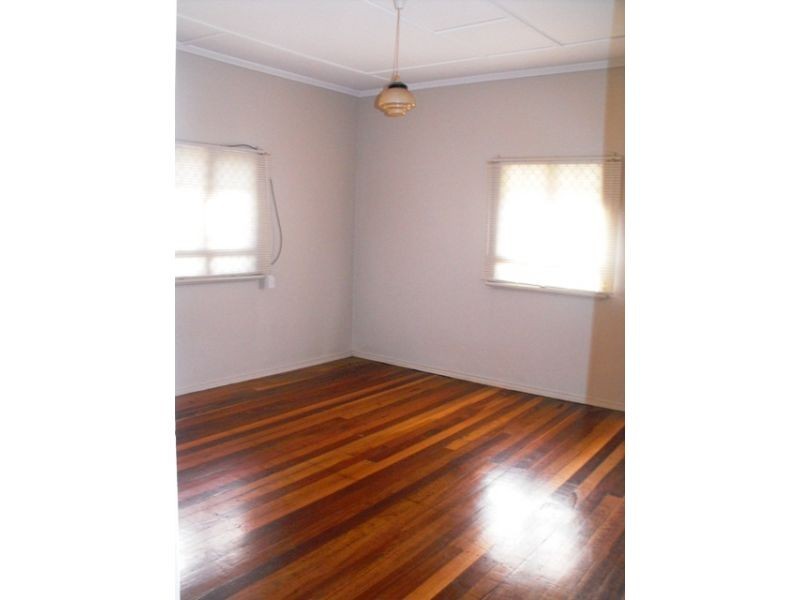 88 Birdwood Road, Holland Park West QLD 4121