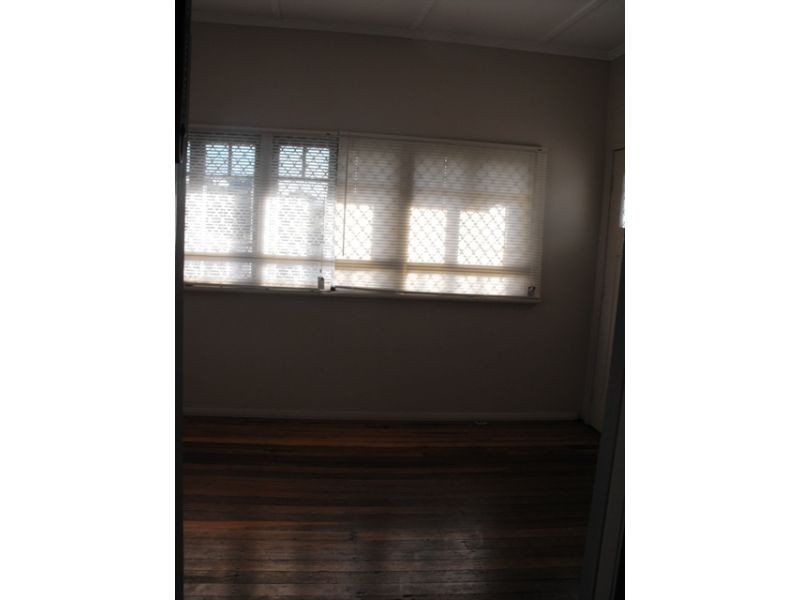 88 Birdwood Road, Holland Park West QLD 4121