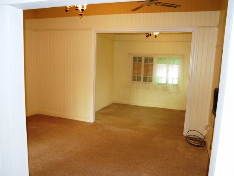 71 Sackville Street, Greenslopes QLD 4120