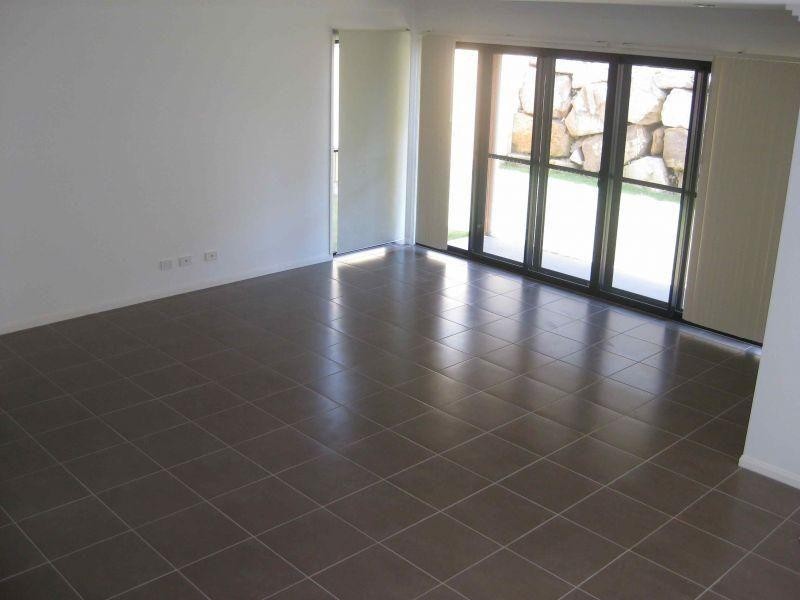 3 Lester Place, North Lakes QLD 4509