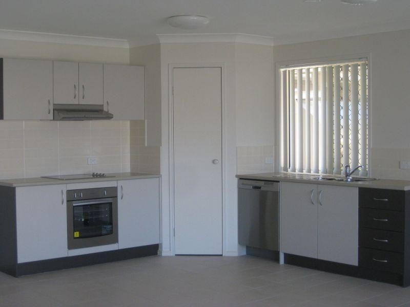 1/4 McKay Court, Bray Park QLD 4500