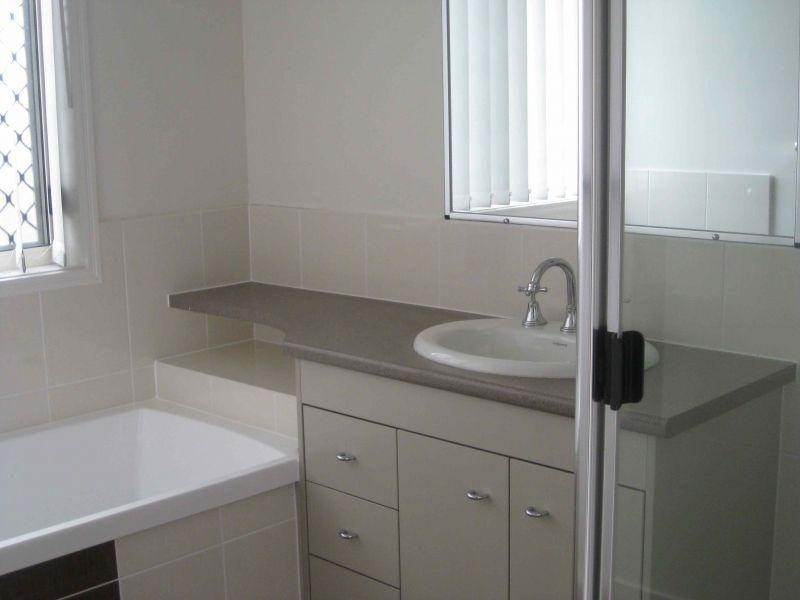 1/4 McKay Court, Bray Park QLD 4500