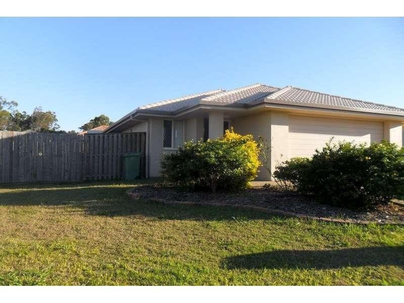 1/17 Burns Parade, Kallangur QLD 4503