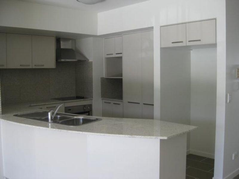 9/86 Brighton Road, Sandgate QLD 4017