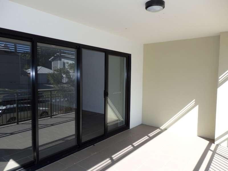 9/86 Brighton Road, Sandgate QLD 4017