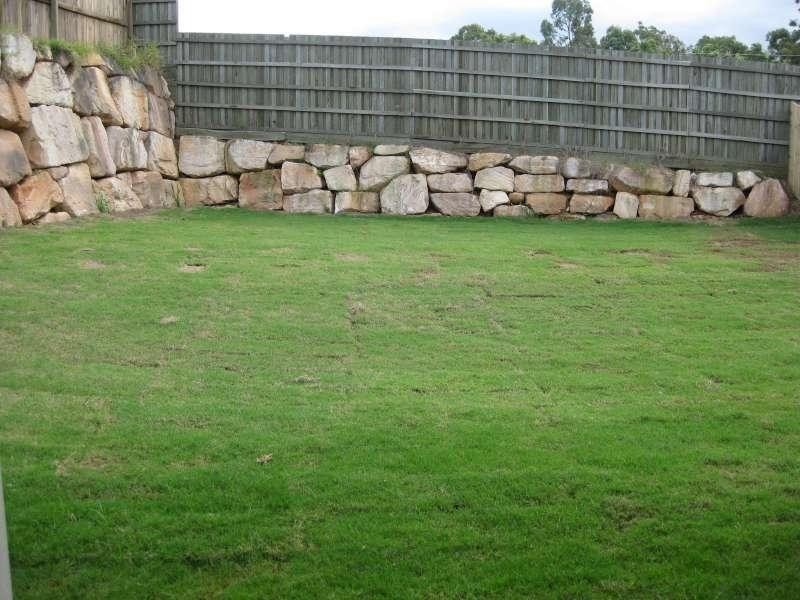 1/17 Tylah Street, Kallangur QLD 4503