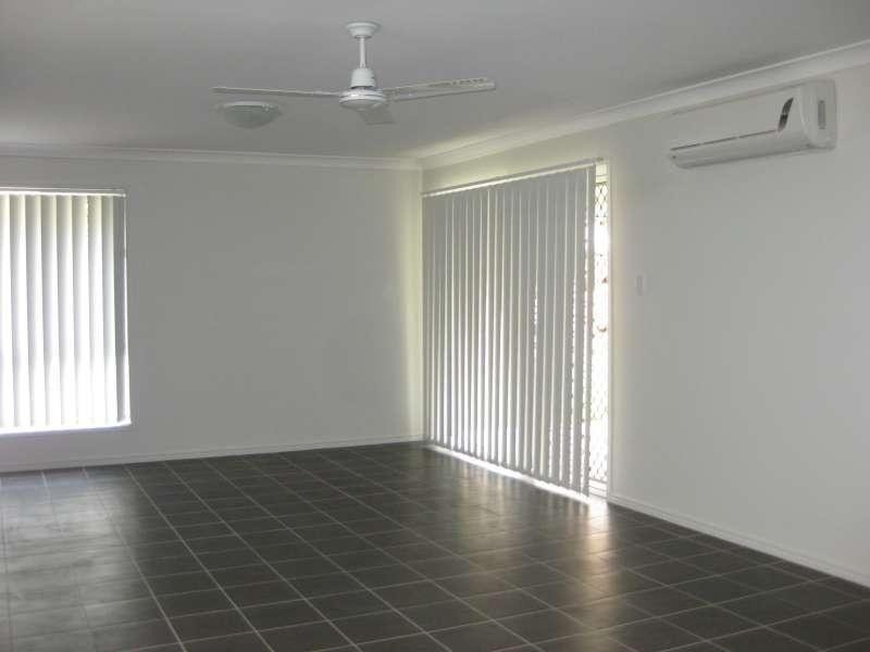 1/17 Tylah Street, Kallangur QLD 4503