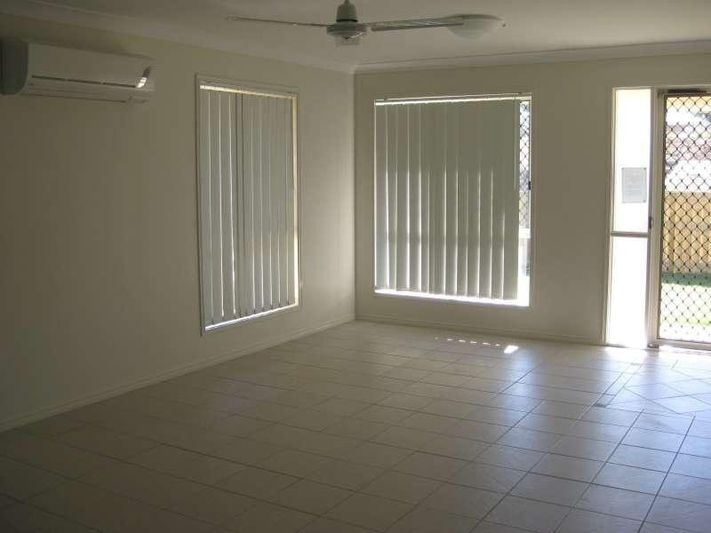 1/16 Grandview Parade, Griffin QLD 4503