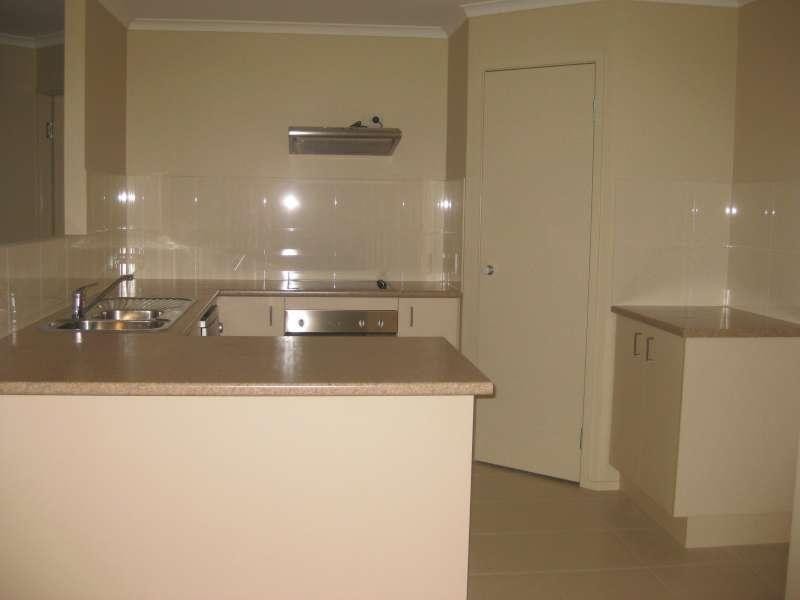 1/28 Rainbird Crescent, Kallangur QLD 4503