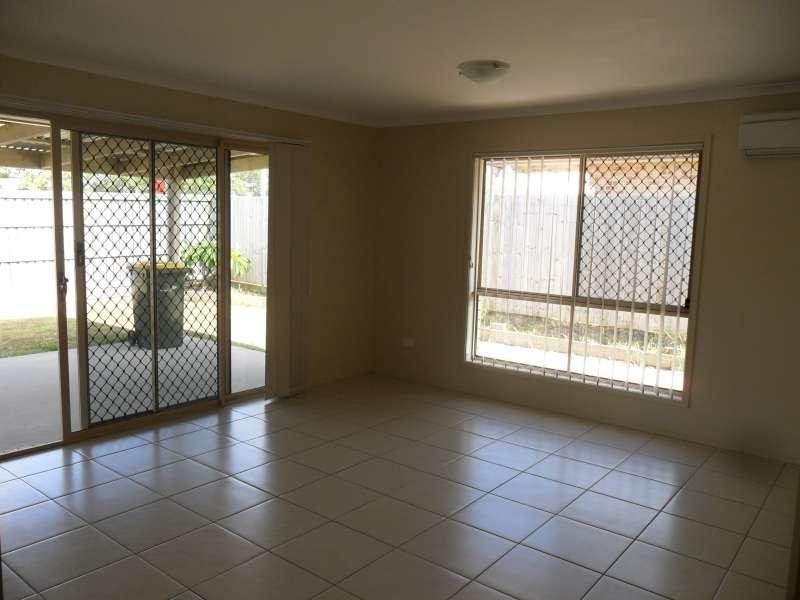 2/28 Rainbird Crescent, Kallangur QLD 4503