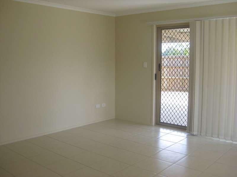 2/28 Rainbird Crescent, Kallangur QLD 4503
