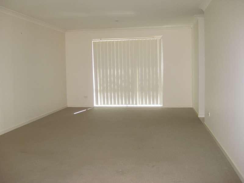 5 Maple Street, Kallangur QLD 4503