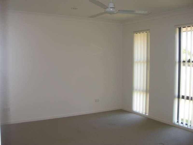 5 Maple Street, Kallangur QLD 4503