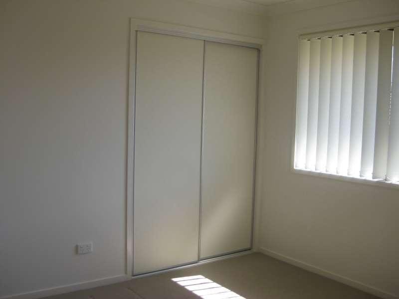 5 Maple Street, Kallangur QLD 4503